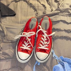 Red converse